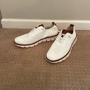 Men’s casual shoes